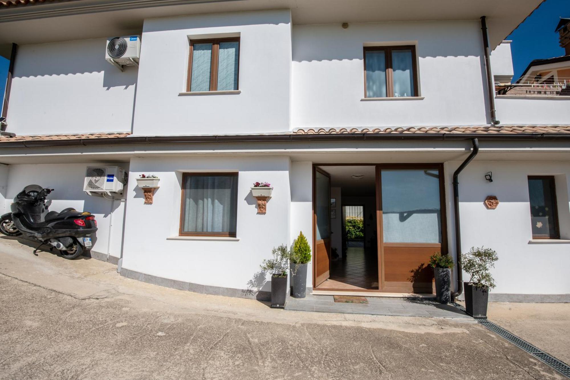 Villa Mastro Oleario 5 Dal Mare 30 Dai Monti Torrevecchia Teatina エクステリア 写真