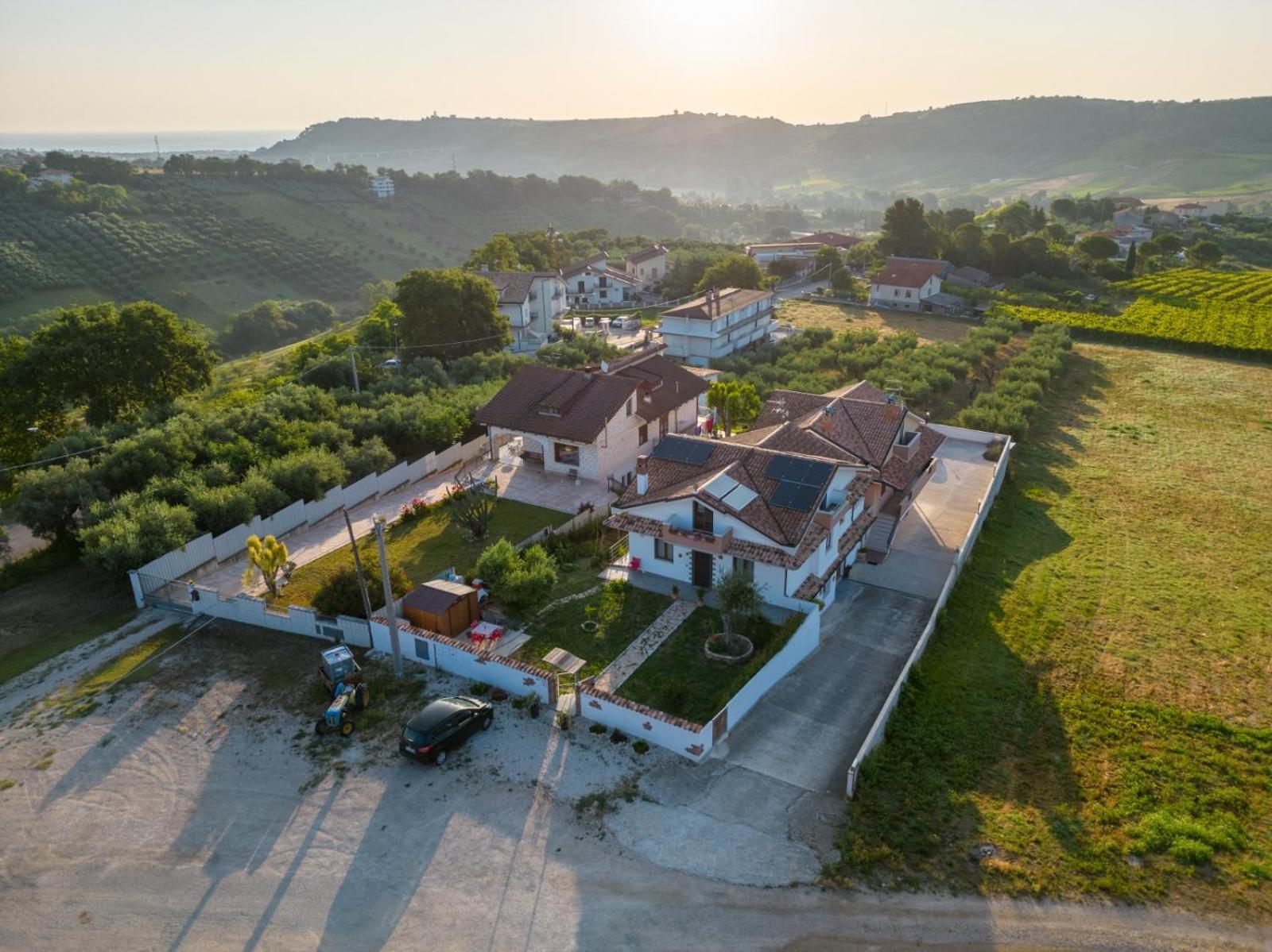 Villa Mastro Oleario 5 Dal Mare 30 Dai Monti Torrevecchia Teatina エクステリア 写真